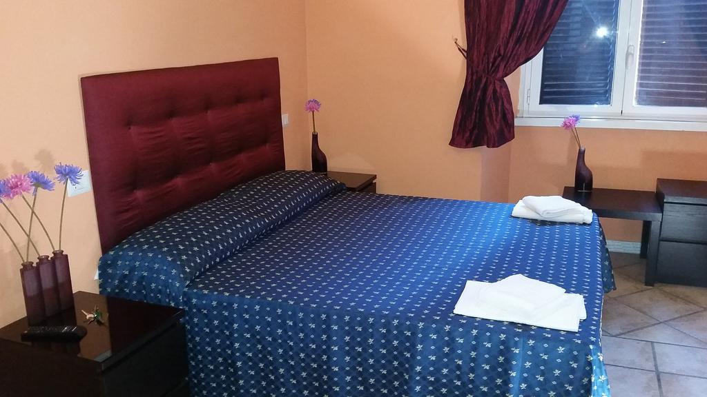 Star Rooms Rome Room photo