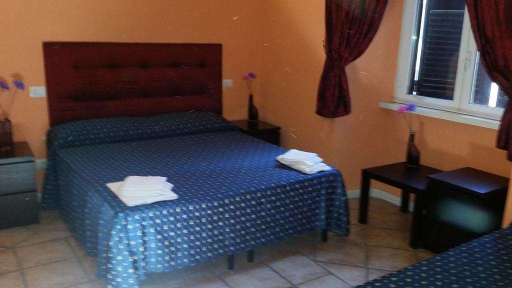 Star Rooms Rome Room photo